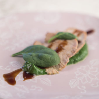 Veal with fresh spinach and Original Glaze